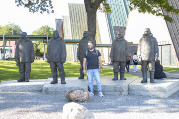Roald Amundsen, Helmer Hanssen, Oscar Wisting, Olav Bjaaland y Sverre Hassel, primeras personas en llegar al Polo Sur, en la península de Bygdøy.