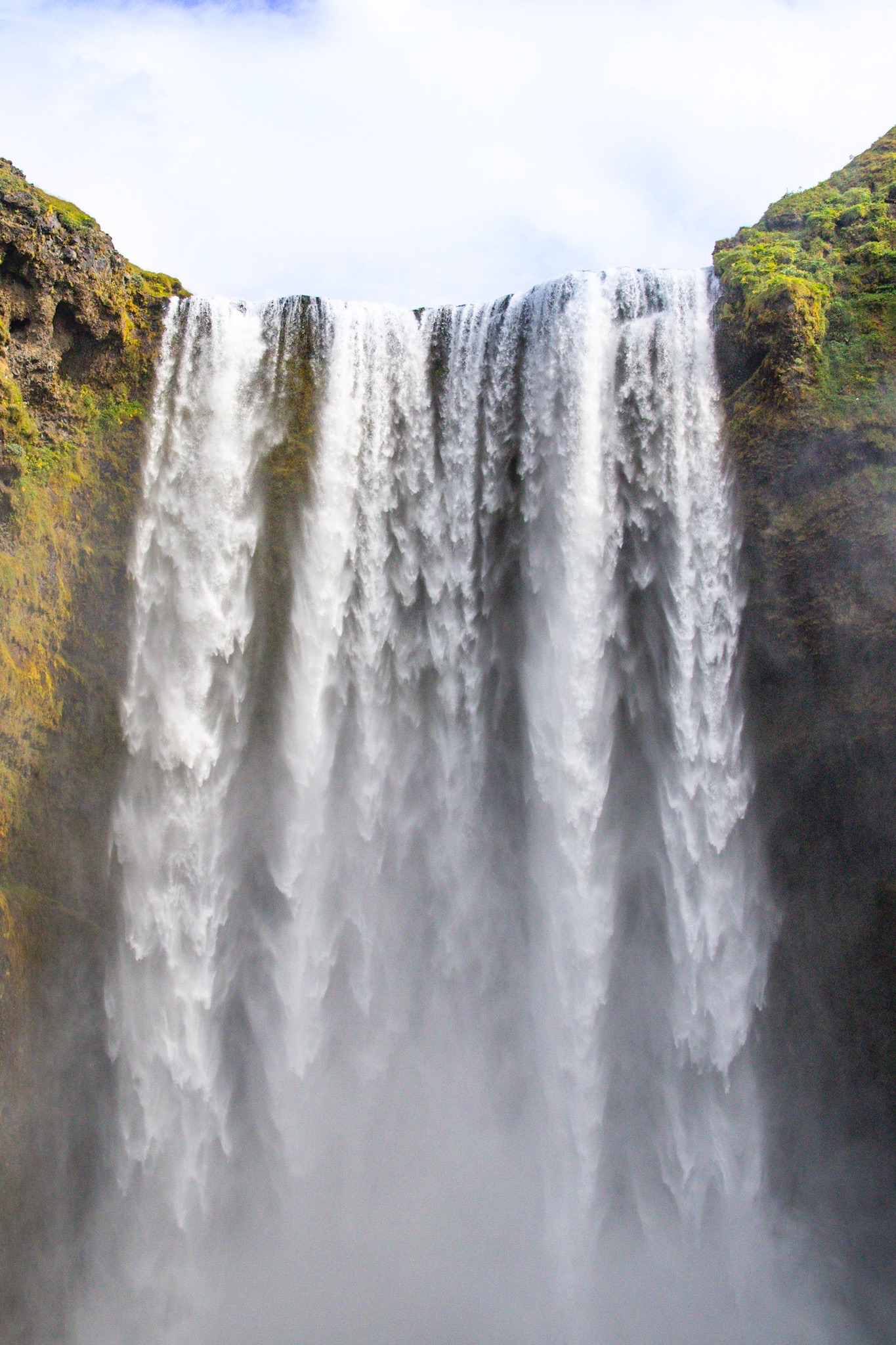 Espléndida vista de Skógafoss
